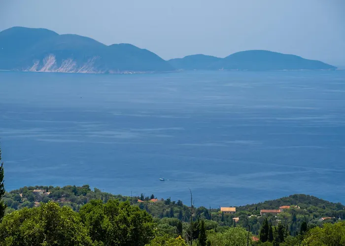 Βίλα σταύρος Φισκάρδο
