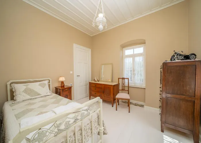 Βίλα σταύρος